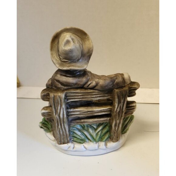 Capodimonte Tramp on a Bench Feeding Birds Figurine Hand Painted Made in Italy - Picture 4 of 7